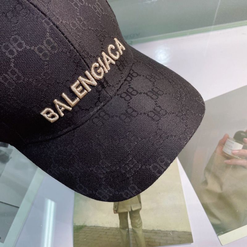 Ba*len*cia*ga logo baseball cap in black