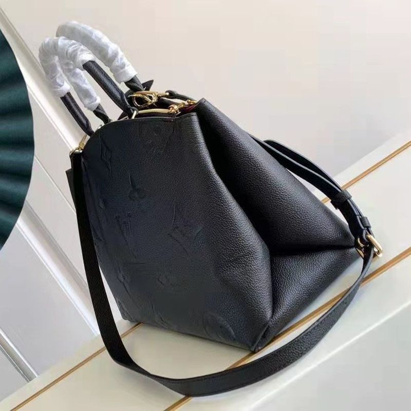 l**is V*t*n grand palais monogram empreinte m45811