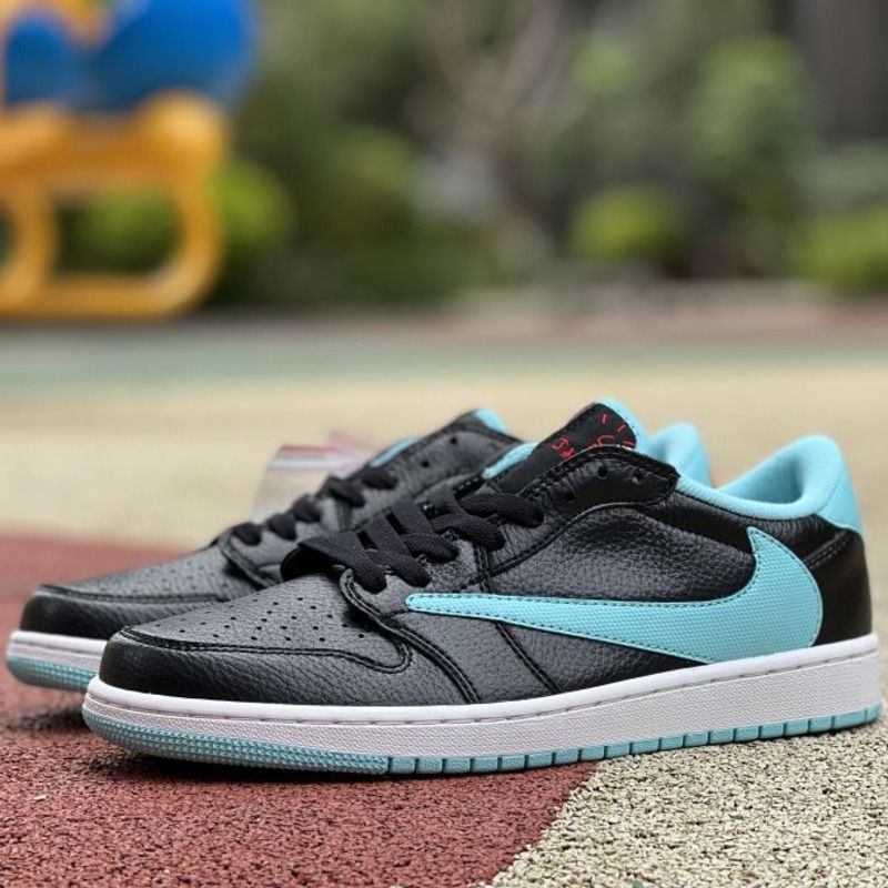 Jordan Travis Scott X Nike Air Jordan 1 Low Top Sneaker