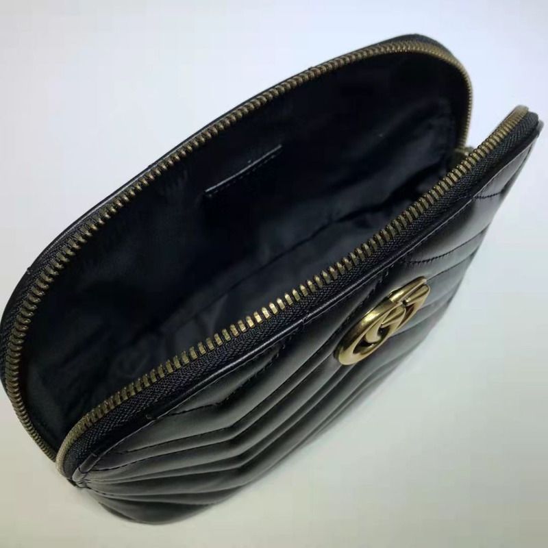 G*u*i gg marmont cosmetic case