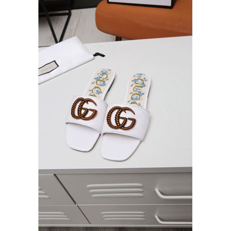 G*u*i womens slide with double g white