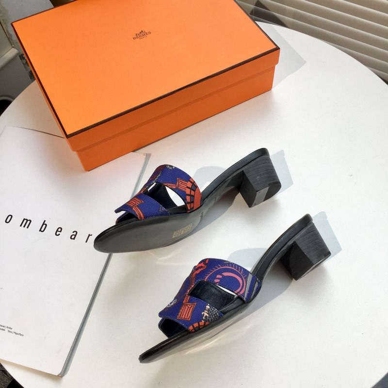 H**mes blue-red pattern oran sandals