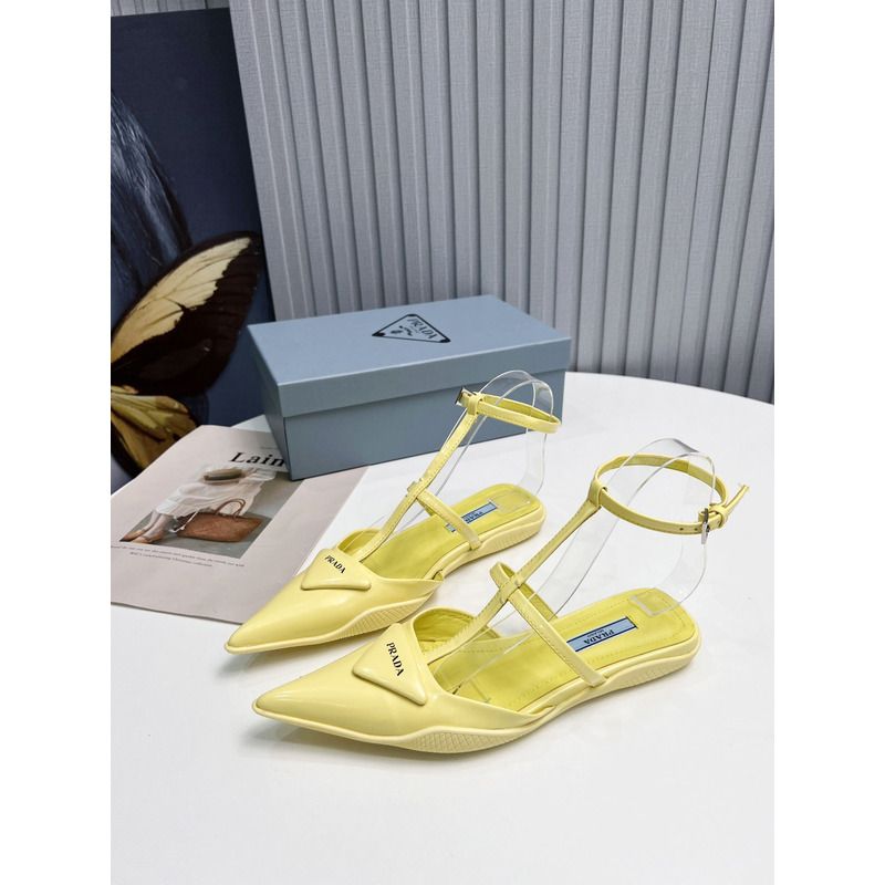 Pra*a leather flat sandals pink in yellow
