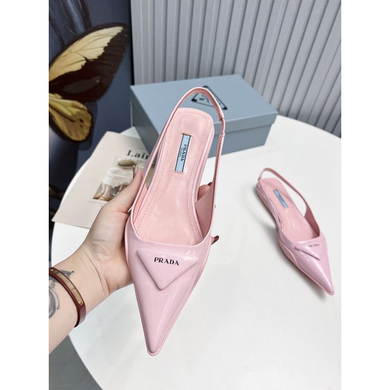 Pra*a leather flat sandals pink
