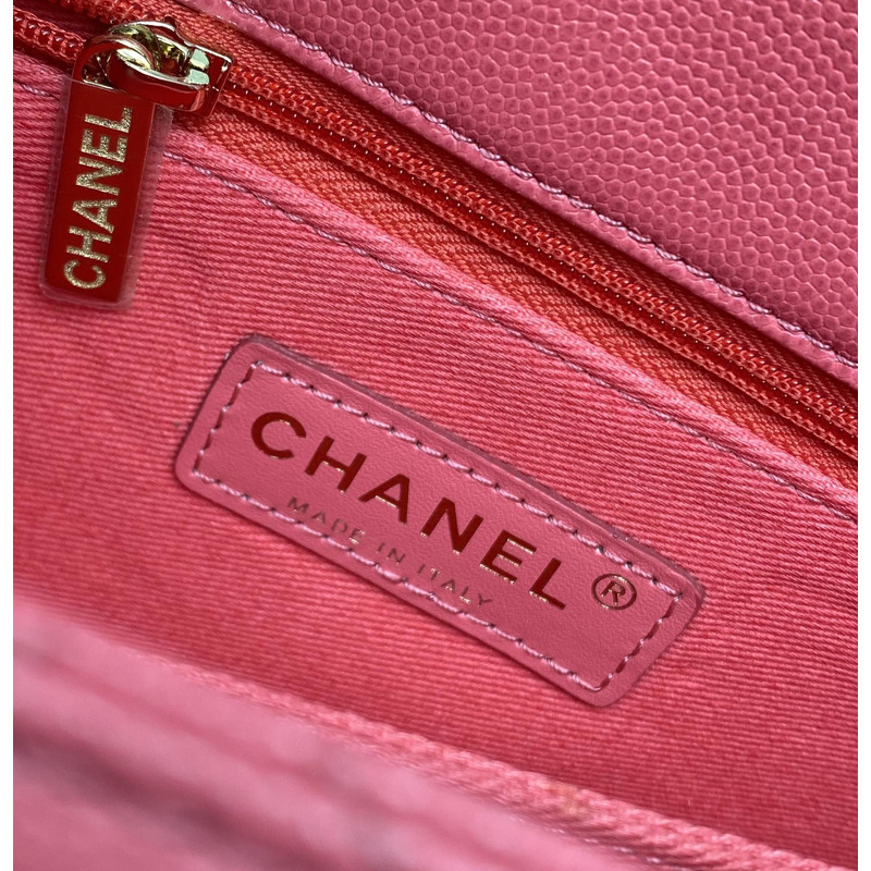 Ch*el coco gloss handle pink