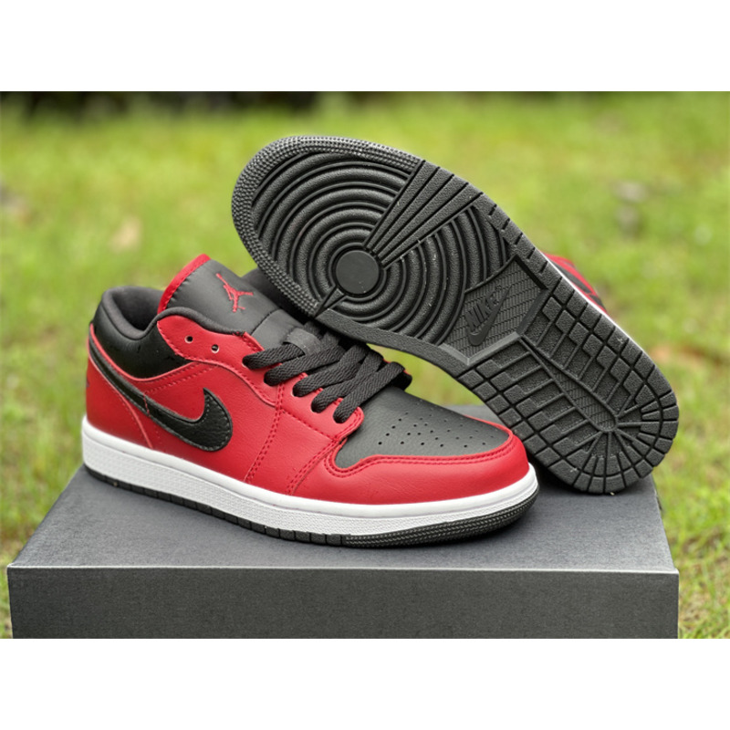 Air Jordan 1 Low Reverse Bred Pebbled Swoosh Sneaker Gym Red/Black-White