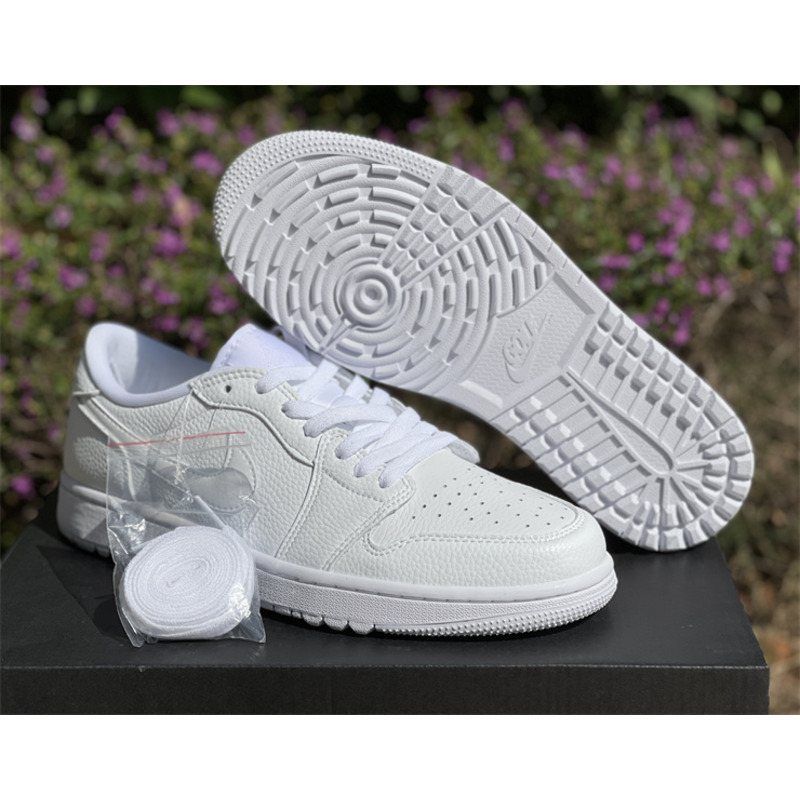 Jordan 1 Low Golf 2022 Sneaker Triple White