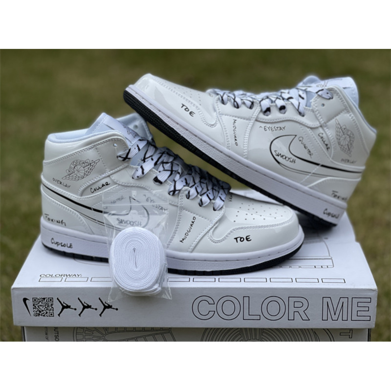 Air Jordan 1 Mid “Schematic” Sneaker White/Black