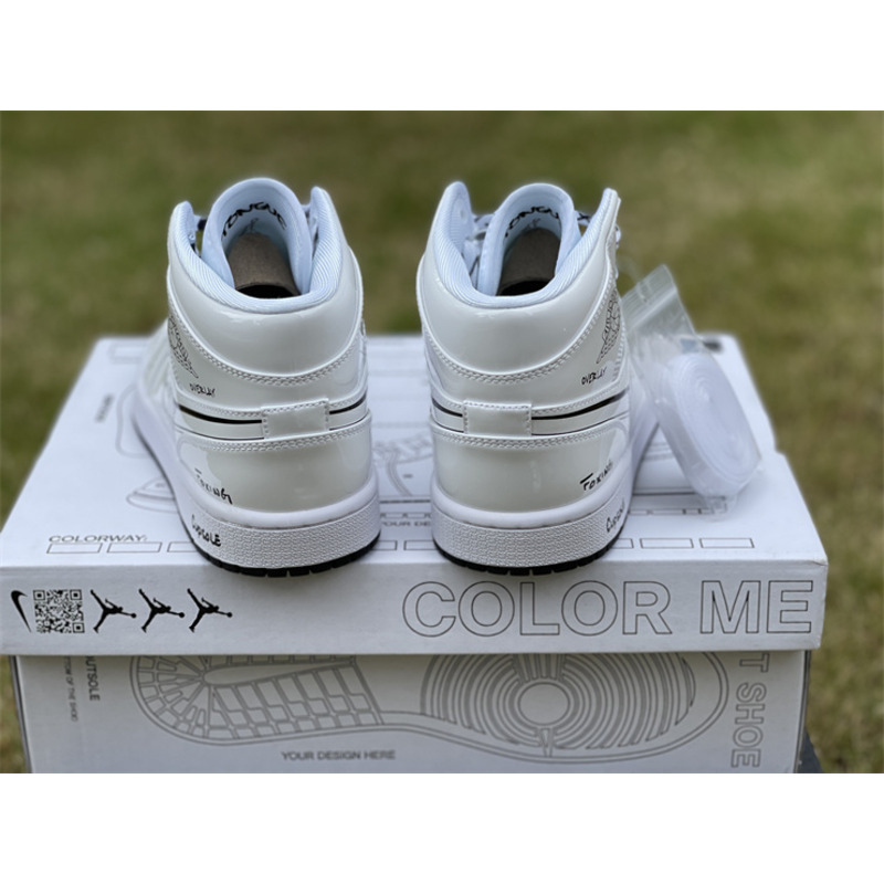 Air Jordan 1 Mid “Schematic” Sneaker White/Black