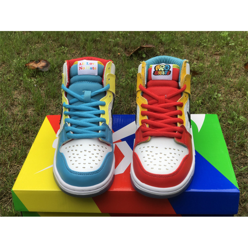 Froskate x Nike SB Dunk High All Love No Hate Sneaker White/Gold-University Red