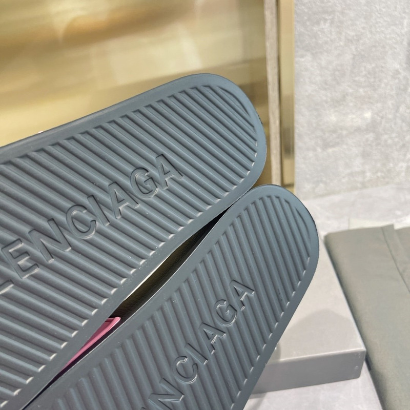 Ba*len*cia*ga 3d logo print pool slide sandal black & pink