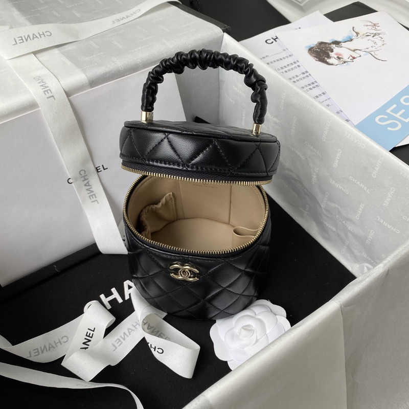 Ch*el black small bucket 13.5cm-13.5cm-11.5cm