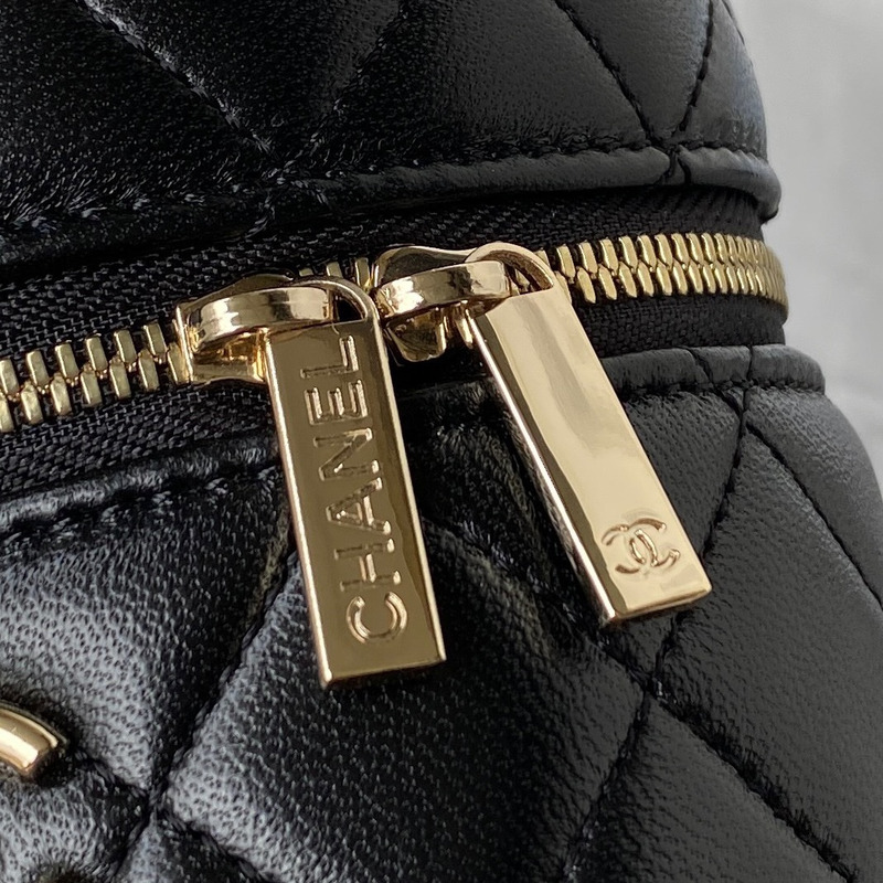 Ch*el black small bucket 13.5cm-13.5cm-11.5cm