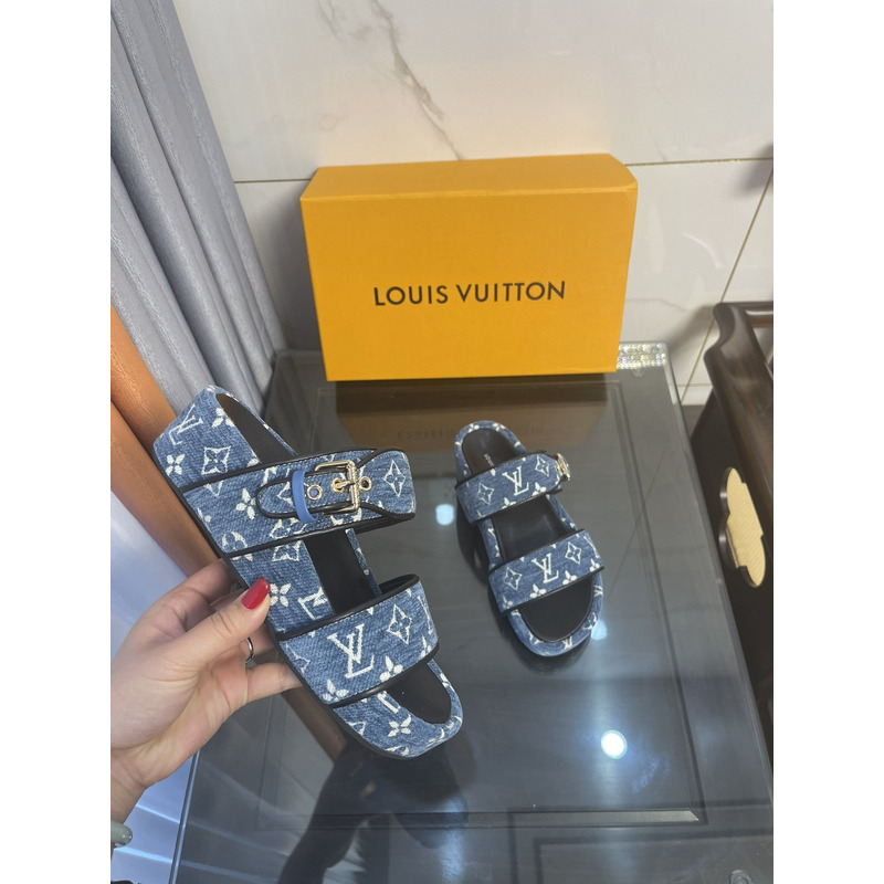 l**is V*t*n jumbo flatform printing mule light blue