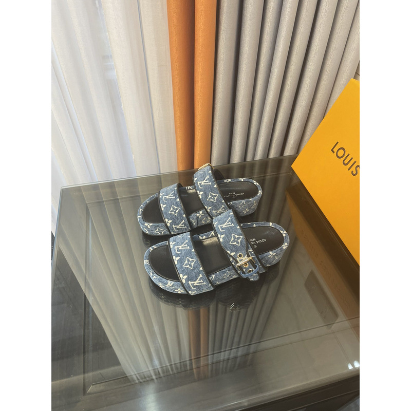 l**is V*t*n jumbo flatform printing mule light blue