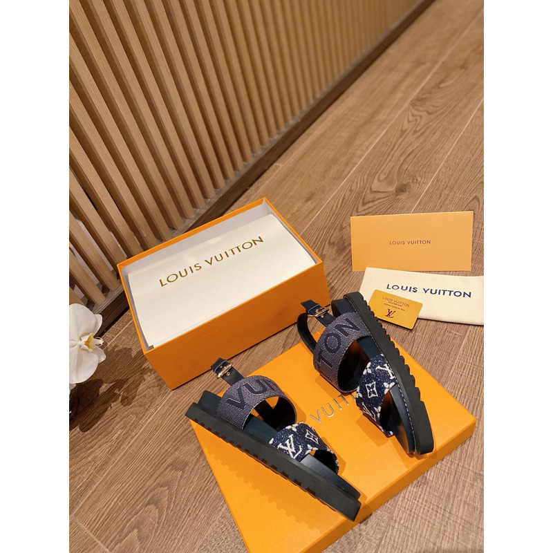 Lv Paseo Comfort Flat Sandals Black