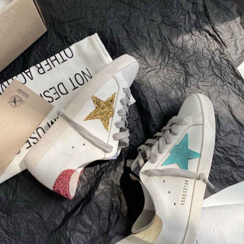 golden goose men’s S*per-star sneakers with gold star