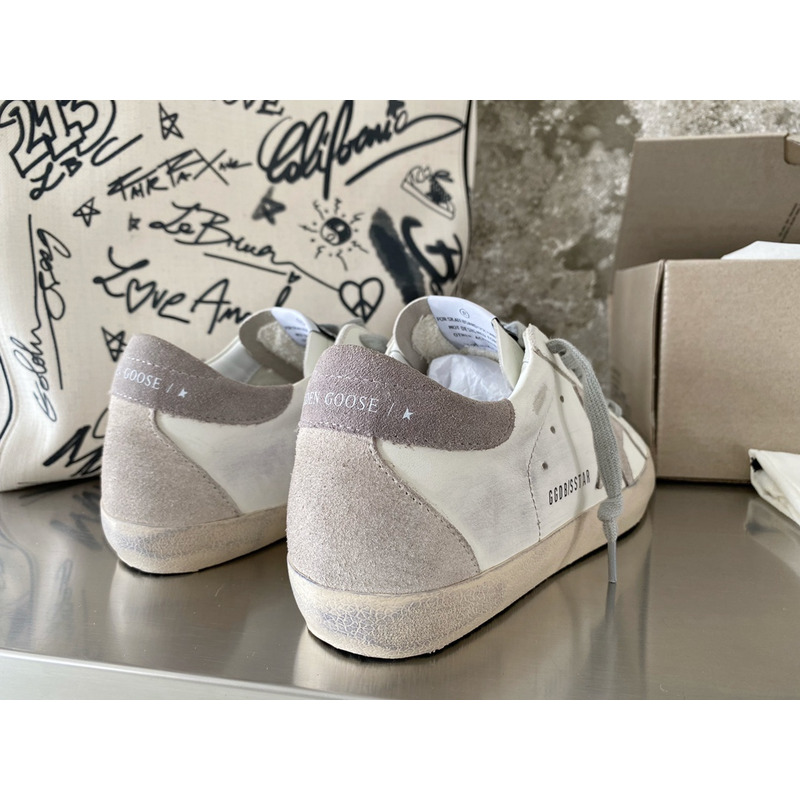 golden goose men’s S*per-star sneakers with suede star and grey heel tab