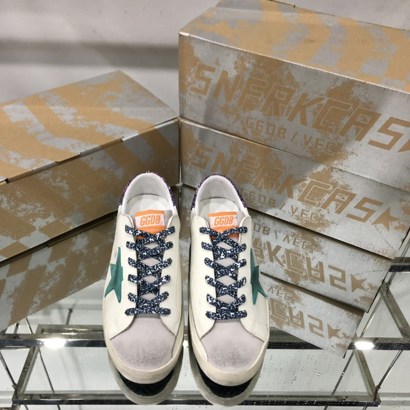 golden goose S*per-star sneakers white S*per-star sneakers with glittery purple rear