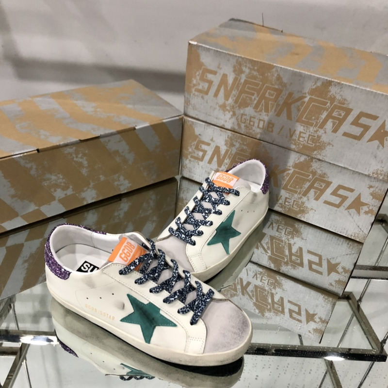 golden goose S*per-star sneakers white S*per-star sneakers with glittery purple rear