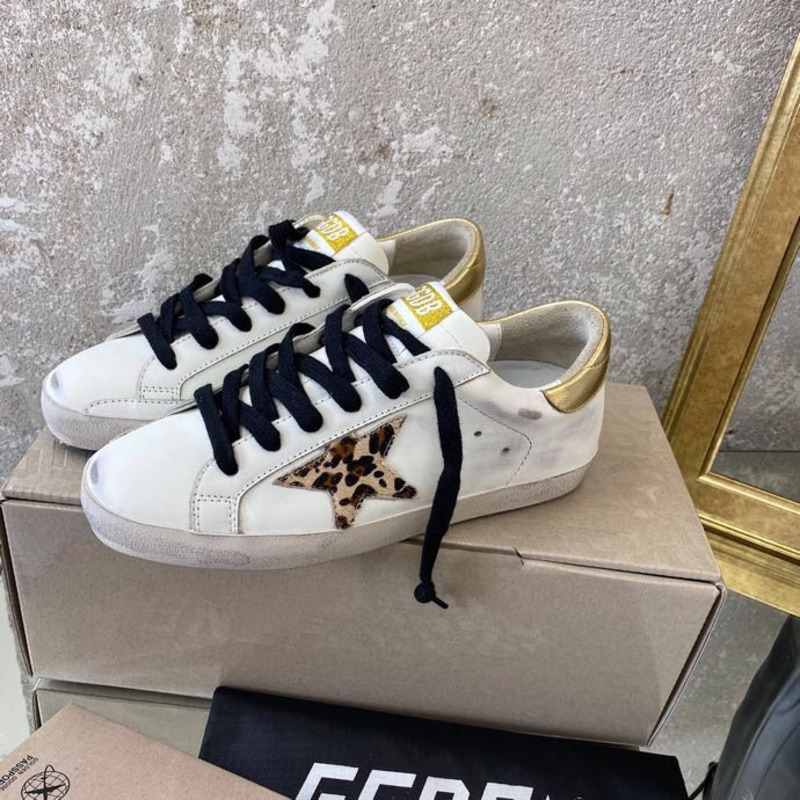 golden goose S*per-star sneakers with leopard print and golden heel tab