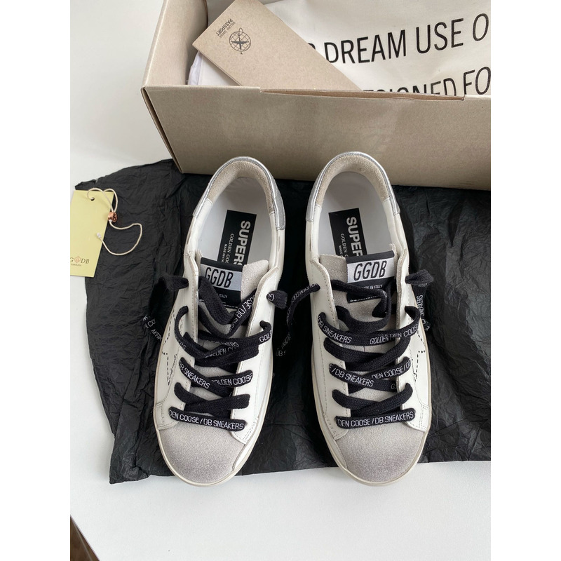 golden goose S*perstar leather sneakers with black laces