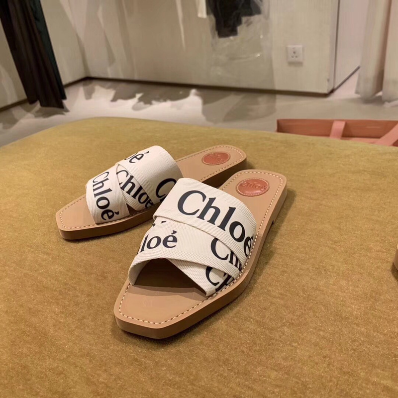 Chloe Woody Canvas Slides Beige