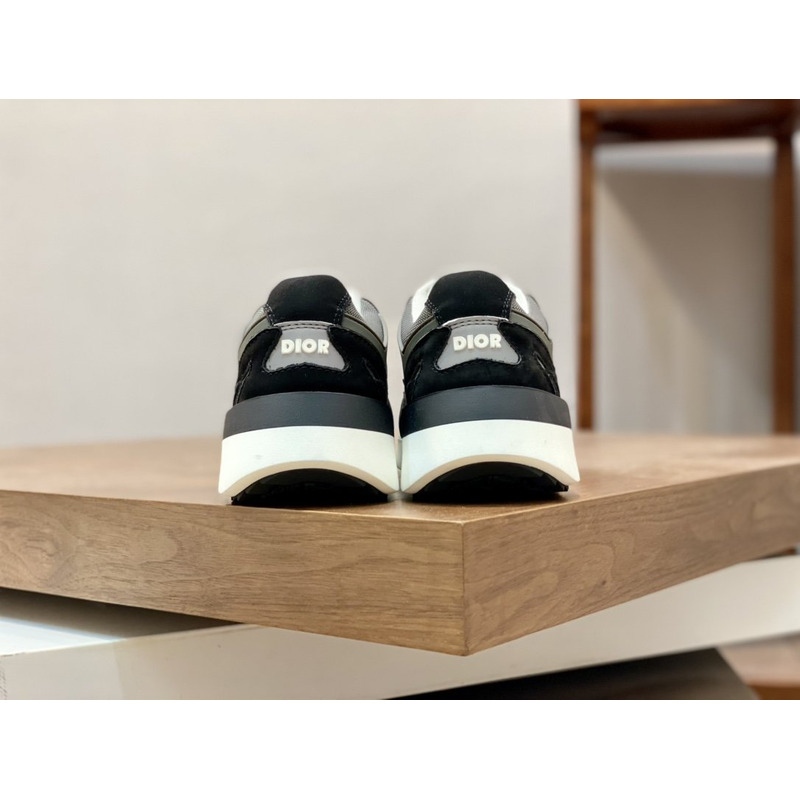 D*or b29 black white sneaker