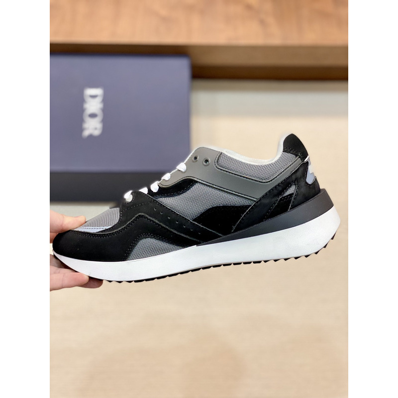 D*or b29 black white sneaker