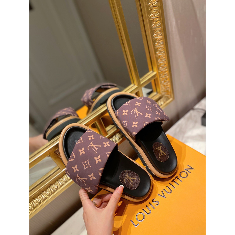 l**is V*t*n pool pillow comfort mule brown