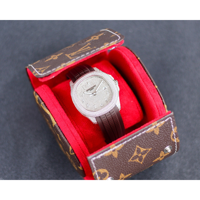 Patek Philippe AQUANAUT 5167A