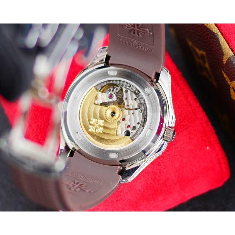 Patek Philippe AQUANAUT 5167A