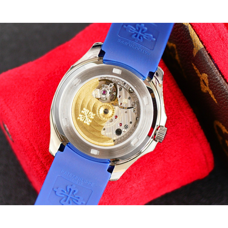 Patek Philippe Blue 5168G - AQUANAUT