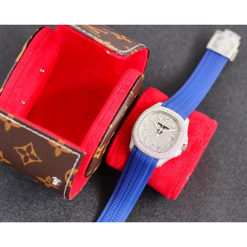 Patek Philippe Blue 5168G - AQUANAUT