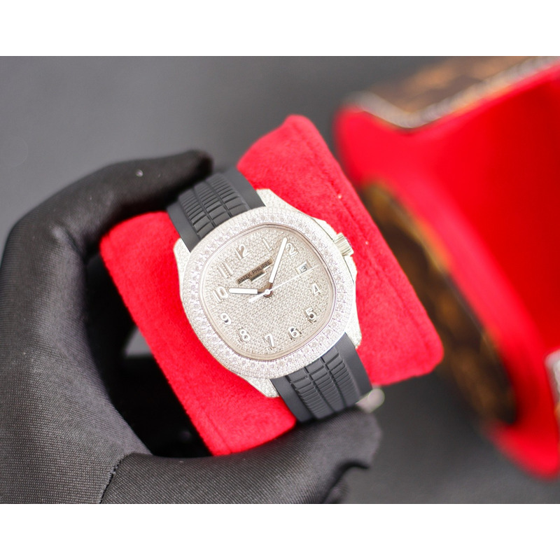 Patek Philippe AQUANAUT 5167A