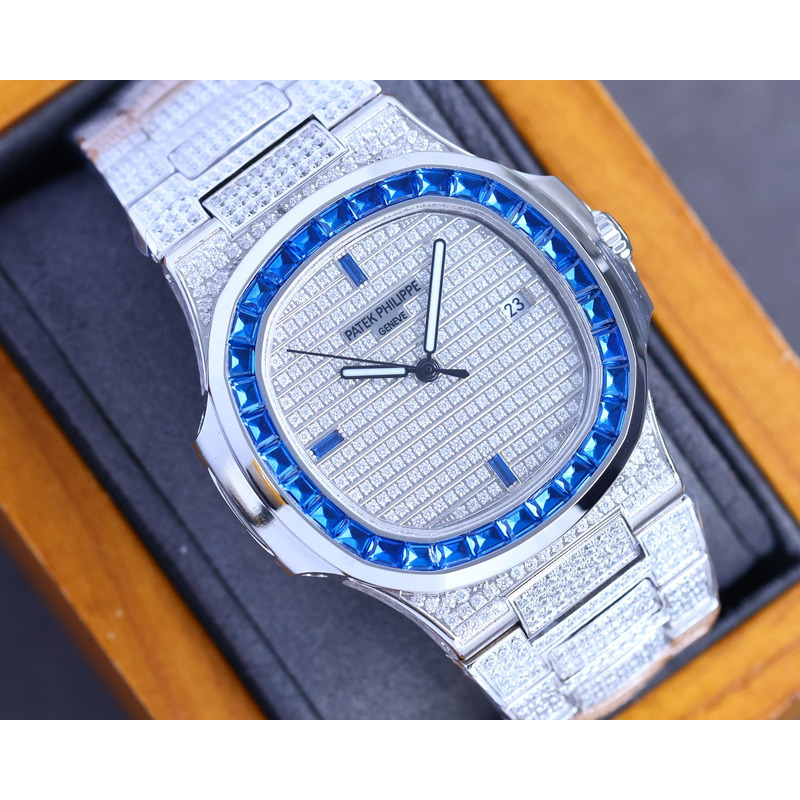 patek philippe nautilus 5719 blue emerald Di*m*nds