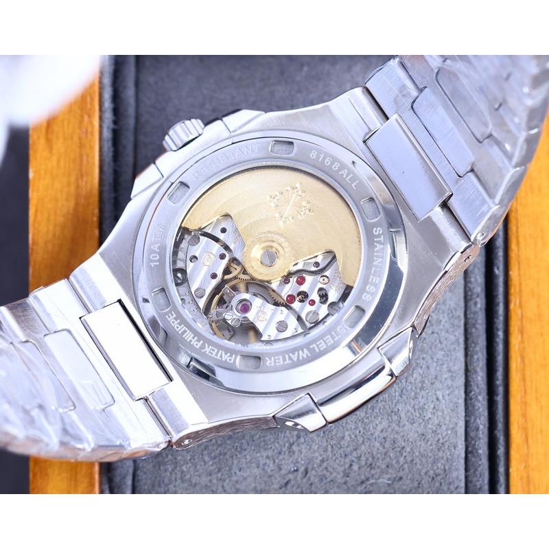 patek philippe nautilus 5719 black emerald Di*m*nds