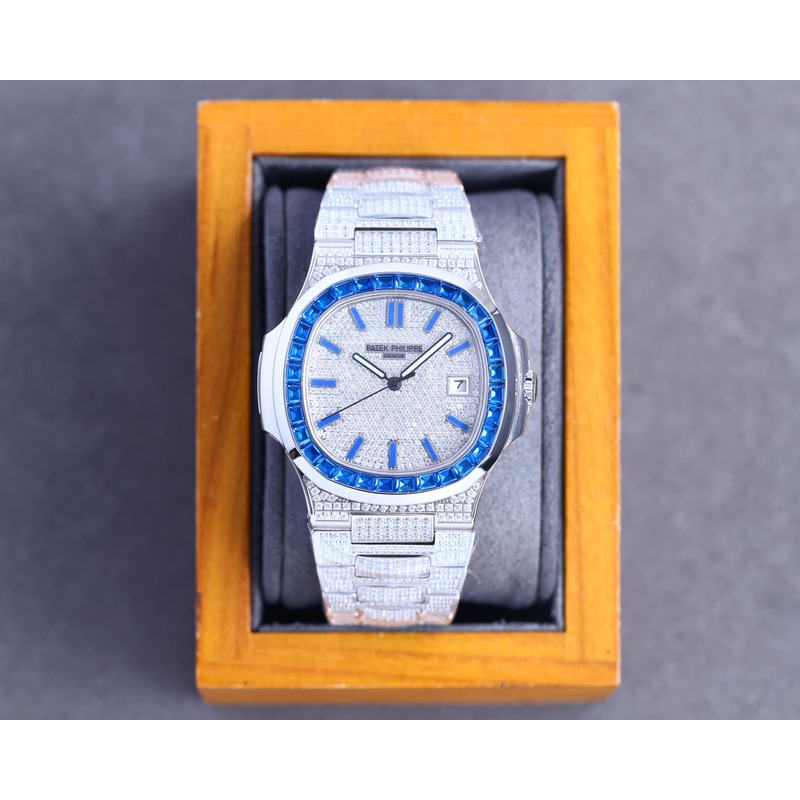 patek philippe nautilus 5711 blue emerald Di*m*nds