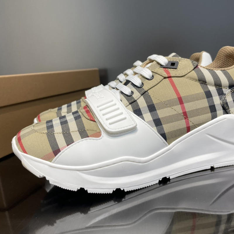 B**rry beige check regis sneakers