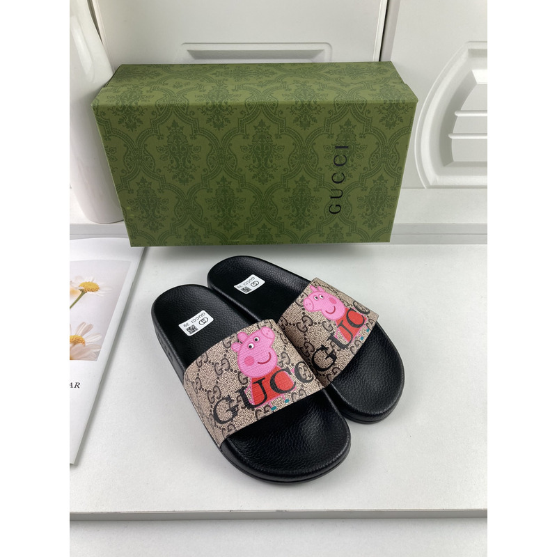 G*u*i peppa pig  slides