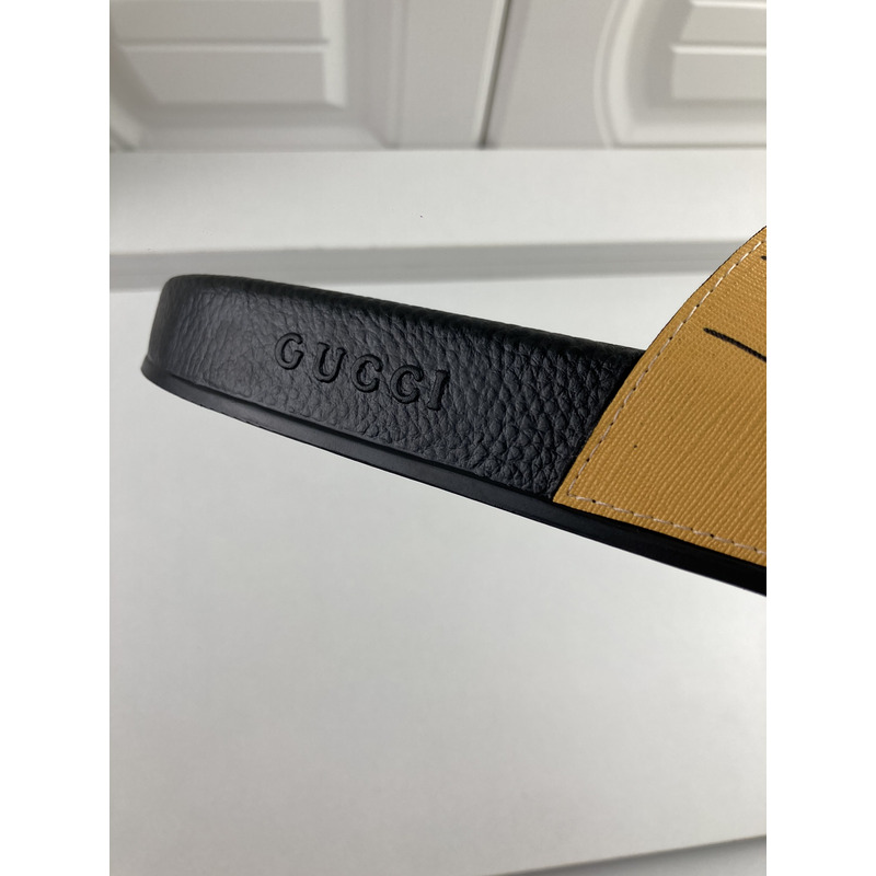 G*u*i slippers yellow