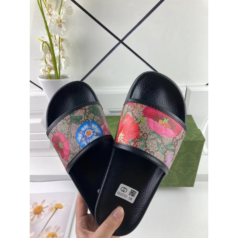 G*u*i  flower desgines slippers