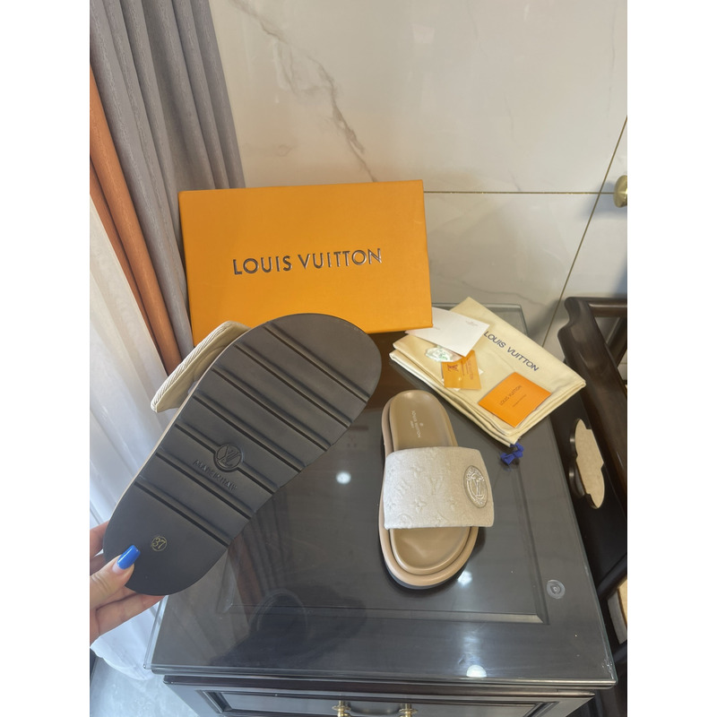 l**is V*t*n pool pillow flat comfort mules taupe