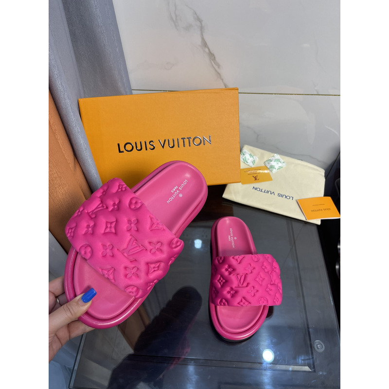 l**is V*t*n pool pillow comfort mules fuchsia