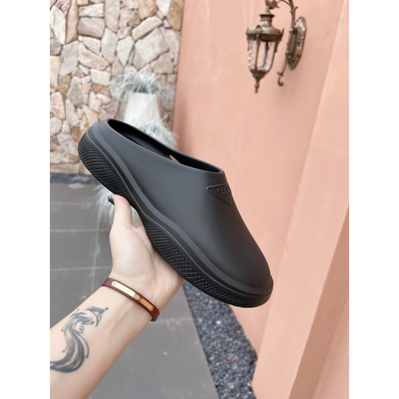 Pra*a foam rubber mules slides black
