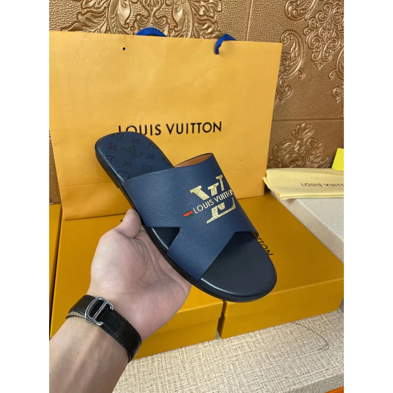 l**is V*t*n gold logo mules navy black
