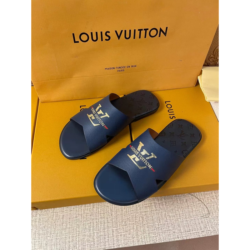 l**is V*t*n gold logo mules navy black
