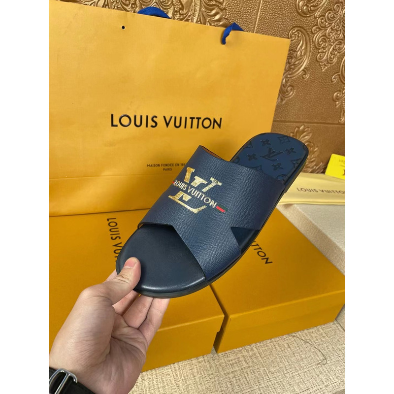 l**is V*t*n gold logo mules navy black