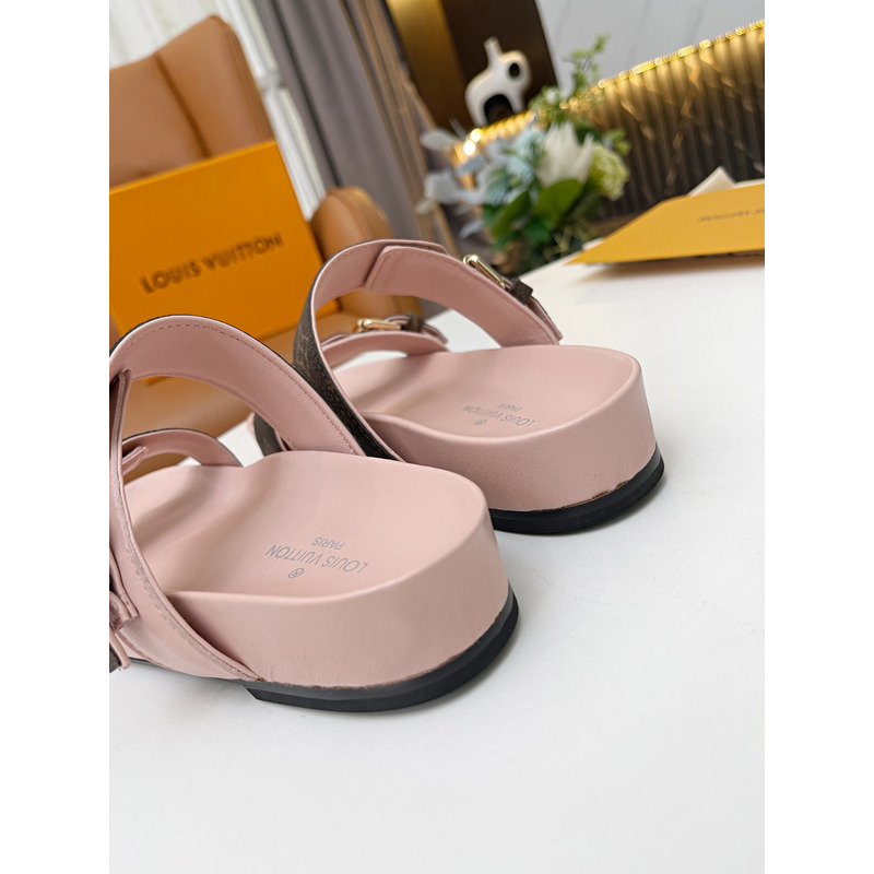 l**is V*t*n flat mule sandals pink