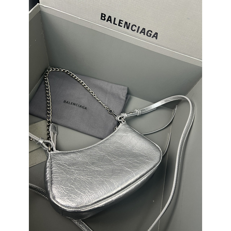 Ba*len*cia*ga le cagole leather shoulder bag sliver